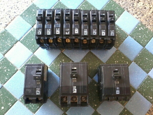 เบรกเกอร์ย่อย square d เหมาๆราคาถูกๆ