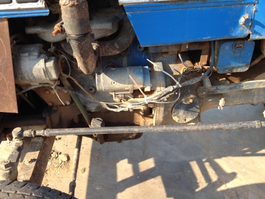 แทรคเตอร์ อิเซกิ TS2200 แทรคเตอร์ อิเซกิ TS2200