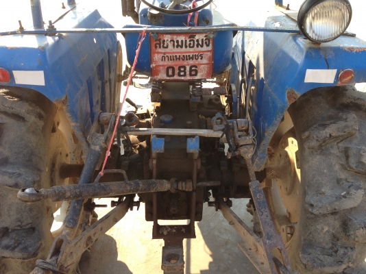 แทรคเตอร์ อิเซกิ TS2200 แทรคเตอร์ อิเซกิ TS2200