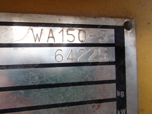 รถตักล้อยาง WA150-3-64225