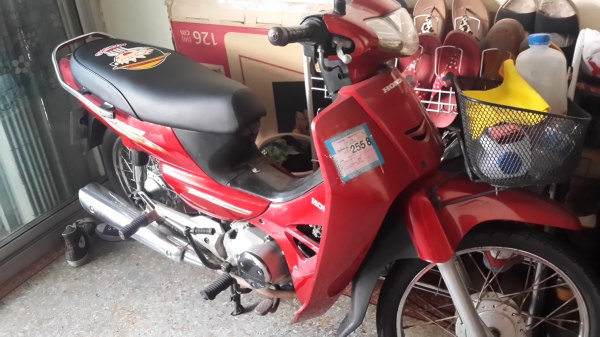 ขายฮอนด้าดรีม125พร้อมใช้งานครับ ขายฮอนด้าดรีม125พร้อมใช้งานครับ