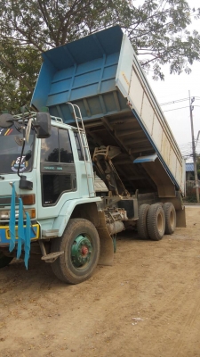 ขายรถสิบล้อ ISUZU ล๊อคกิ้ 240 นางฟ้าเเท้