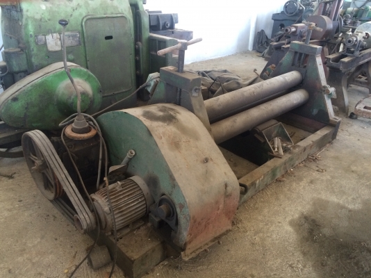 ขายเครื่องม้วน6ฟุตมีเกียร์มีหัวดัดเพลามอเตอร์5แรงพร้อมใช้