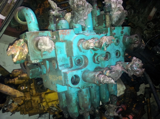 ขายแพคอนโทน KOBELCO SK120 MARK 5 ซุปเปอร์ ขายแพคอนโทน KOBELCO SK120 MARK 5 ซุปเปอร์