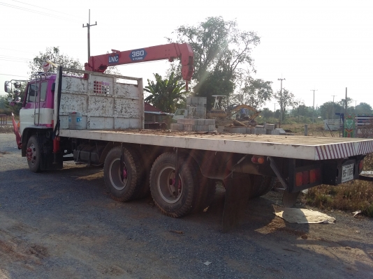 สิบล้อติดเครนสภาพสวย  หลุดมัดจำคับ