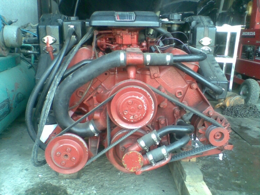 ขายเครื่อง VOLVO PENTA 7.4 ราคา 140,000 บาทถ้วนค่ะ เครื่องอยู่กรุงเทพค่ะ