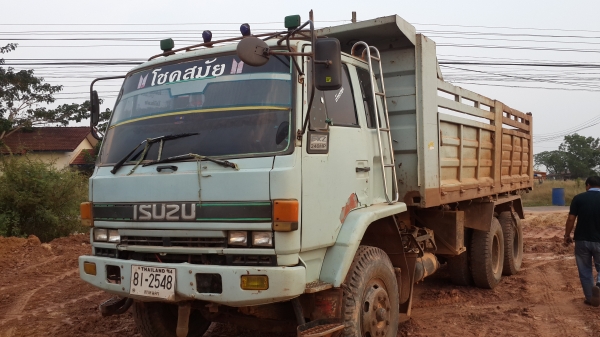 ขายด่วนISUZUROCKY240นางฟ้าแท้เอกสารครบรถใช้งานทุกวันมีระบบลากลูกโทร0843923995