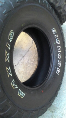 ขาย ยางMud 285/75R16 สวยๆครับ