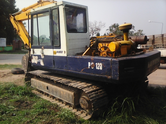~ขาย<คู่>ราคา 530,000บ<คู่>แบคโฮและเทนเลอร์ สภาพใช้งานได้เลยทั้ง2คัน แบ็คโฮ PC-100-3_เทนเลอร์EH700สิบล้อหัวยาว1เพา สภาพบรรทุก แบ็คโฮ PC120 วิ่งทางไกลสะบาย ครับ