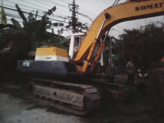 ~ขาย<คู่>ราคา 530,000บ<คู่>แบคโฮและเทนเลอร์ สภาพใช้งานได้เลยทั้ง2คัน แบ็คโฮ PC-100-3_เทนเลอร์EH700สิบล้อหัวยาว1เพา สภาพบรรทุก แบ็คโฮ PC120 วิ่งทางไกลสะบาย ครับ