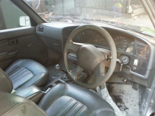 กระบะ ไมตี้ แคป ปี 94 เครื่อง 2500 เพาเวอรืโรงงานค่ะ กระบะ ไมตี้ แคป ปี 94 เครื่อง 2500 เพาเวอรืโรงงานค่ะ