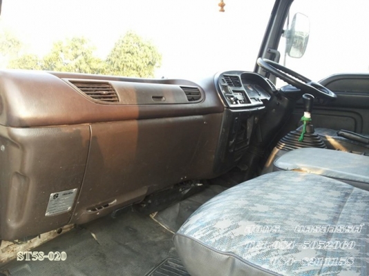 ขายด่วน รถบรรทุก 6 ล้อ ISUZU DECA 200 แรง EURO-2 ตู้แห้ง 4 บาน สภาพสวยพร้อมใช้ ราคาสุดคุ้ม