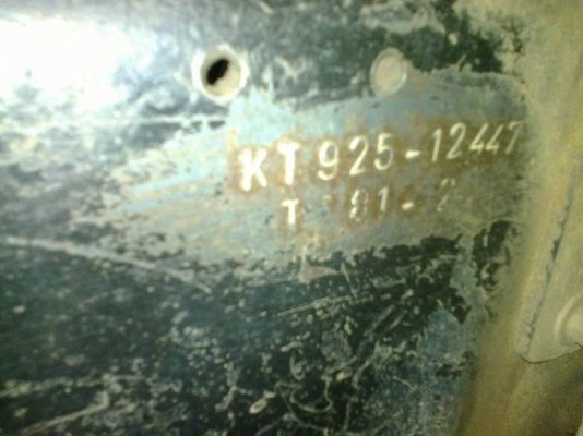 ขายรถล่องเพลาเดียว KT925 วางหัว F18 คัสซีสวย เครื่อง EH700 168 แรงม้า พวงมาลัยพาวเวอร์ ทะเบียนพร้อมโอนครับ