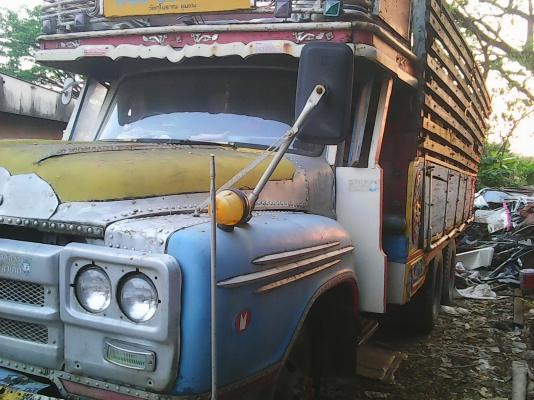 ขายสิบล้อหัวยาวเพลาเดียว อีซูสุ เครื่อง 6BF1-185 แรงม้า เฟืองท้ายใหญ่ ทะเบียนไม่ขาด วิ่งงานตลอดเอกสารพร้อมโอน