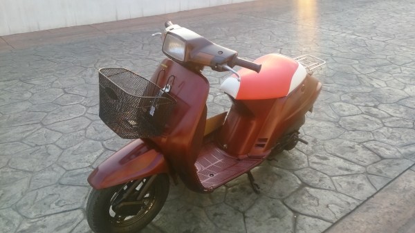 ขายรถป๊อบ HONDA TACT 50 cc. คลาดสิค สภาพดีพร้อมใช้ สตาร์ด มือเท้า เครื่องดี สีสวยโอเค เบาะไหม่ ตะกร้าหน้าไหม่ รถสภาพสวย สะอาด สีตามรูป รถพร้อมใช้จ่ายตลาดสบาย ขอขาย 7500 บาท K.tum 0971977571 * ส่งทั่วโลก กทมส่งฟรีไปเลยคับท่าน *รถตัวจริงสวยกว่าในรูปน่ะคร๊าบ