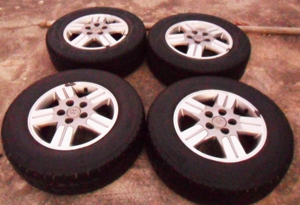 ล้อแม็กแท้ ขอบ15_5รู114 ใส่ยาง บริดสโตน215-70-R15(4ล้อ 4,500บ.) ล้อแม็กแท้ ขอบ15_5รู114 ใส่ยาง บริดสโตน215-70-R15(4ล้อ 4,500บ.)