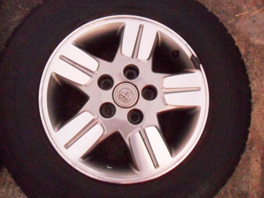 ล้อแม็กแท้ ขอบ15_5รู114 ใส่ยาง บริดสโตน215-70-R15(4ล้อ 4,500บ.) ล้อแม็กแท้ ขอบ15_5รู114 ใส่ยาง บริดสโตน215-70-R15(4ล้อ 4,500บ.)