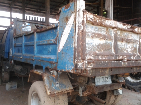 ขายตามสภาพรถดั้มอีซูซุ115เฟืองท้ายเกียรร้อคลายเครื่อง4BD1ภาษี57ลดเหลือ335000บาท