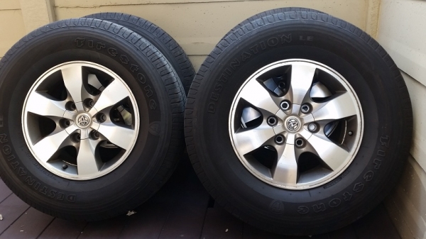 ขายล้อวีโก้ ขอบ 16 พร้อมยาง 265/70R16