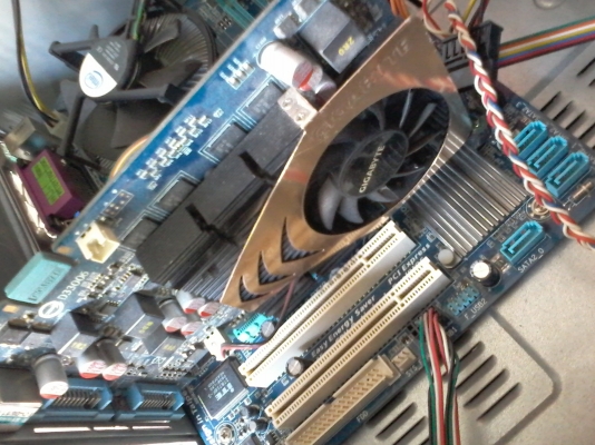 คอมพิวเตอร์เซ็ต ราคาเบาๆ คอมพิวเตอร์เซ็ต ราคาเบาๆ