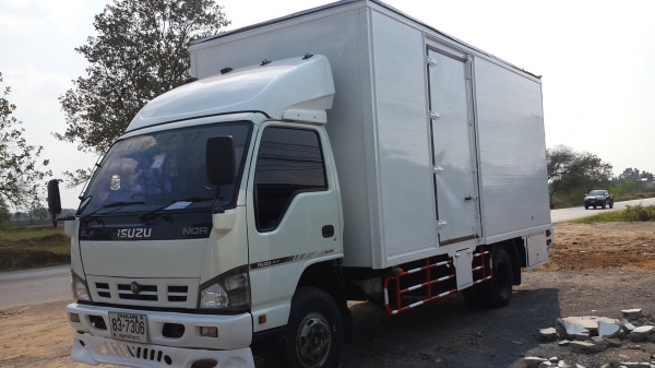 **ขายแล้วครับขอบคุณ Truck2hand ขาย ISUZU NQR-175 6ล้อบรรทุกตู้แห้ง3บาน NQR 4HK1-175HP EURO2 ปี2551 เครื่องเดิม เกียร์เดิม ไมล์24x,xxx กม. เครื่องแน่น แรง แห้งๆไม่มีเยิ้มครับ เกียร์ดี ไม่หลุดไม่หอน ช่วงล่างเดิมๆ คัสซีสวย ไม่มีบวม หัวเก๋งสวย ภายในสวยคอ **ขายแล้วครับขอบคุณ Truck2hand ขาย ISUZU NQR-175 6ล้อบรรทุกตู้แห้ง3บาน NQR 4HK1-175HP EURO2 ปี2551 เครื่องเดิม เกียร์เดิม ไมล์24x,xxx กม. เครื่องแน่น แรง แห้งๆไม่มีเยิ้มครับ เกียร์ดี ไม่หลุดไม่หอน ช่วงล่างเดิมๆ คัสซีสวย ไม่มีบวม หัวเก๋งสวย ภายในสวยคอ
