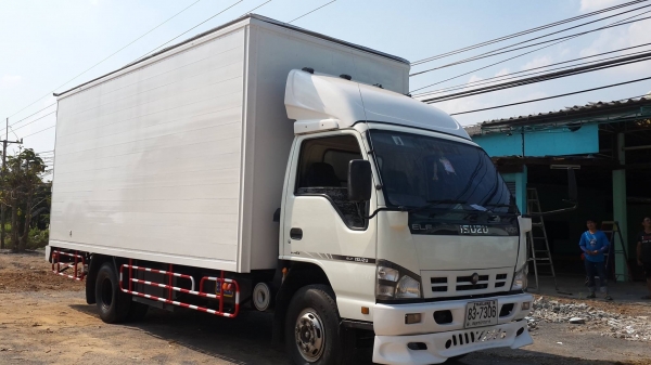 **ขายแล้วครับขอบคุณ Truck2hand ขาย ISUZU NQR-175 6ล้อบรรทุกตู้แห้ง3บาน NQR 4HK1-175HP EURO2 ปี2551 เครื่องเดิม เกียร์เดิม ไมล์24x,xxx กม. เครื่องแน่น แรง แห้งๆไม่มีเยิ้มครับ เกียร์ดี ไม่หลุดไม่หอน ช่วงล่างเดิมๆ คัสซีสวย ไม่มีบวม หัวเก๋งสวย ภายในสวยคอ **ขายแล้วครับขอบคุณ Truck2hand ขาย ISUZU NQR-175 6ล้อบรรทุกตู้แห้ง3บาน NQR 4HK1-175HP EURO2 ปี2551 เครื่องเดิม เกียร์เดิม ไมล์24x,xxx กม. เครื่องแน่น แรง แห้งๆไม่มีเยิ้มครับ เกียร์ดี ไม่หลุดไม่หอน ช่วงล่างเดิมๆ คัสซีสวย ไม่มีบวม หัวเก๋งสวย ภายในสวยคอ