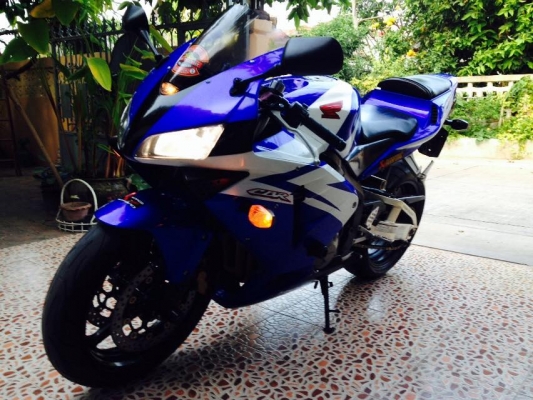 ขายCBR 600RR ปี04 กุญแจชิป ของแต่งพอสมควร ขายCBR 600RR ปี04 กุญแจชิป ของแต่งพอสมควร