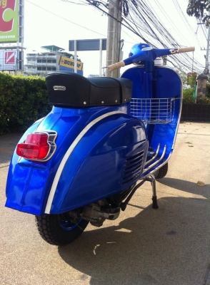 เอเซียเวสป้า---->>จัดส่งรถvespa Sprint สีน้ำเงินแก้วให้คุณรัตน์ ที่นครสวรรค์ 28/02/2558 เป็นที่เรียบร้อย