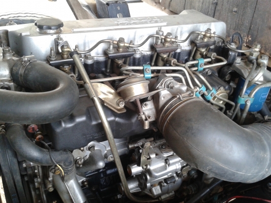 ขาย 6ล้อ NPR ปี 39 หัวการ์ตูน  430,000 กระบะยาว 4.5 เมตร