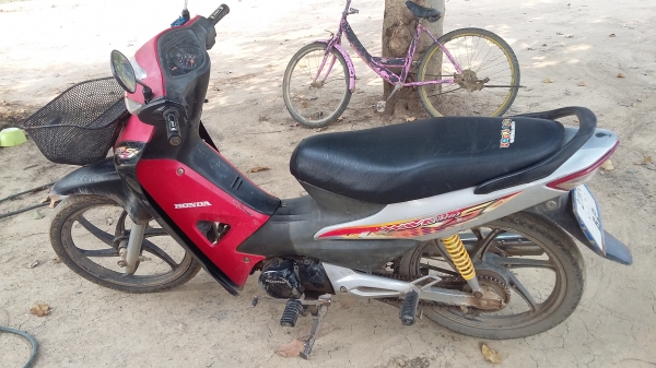 ขายเวฟ100ปี2006 ยูบล๊อก เเดงดำ