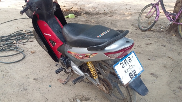 ขายเวฟ100ปี2006 ยูบล๊อก เเดงดำ