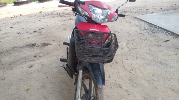 ขายเวฟ100ปี2006 ยูบล๊อก เเดงดำ