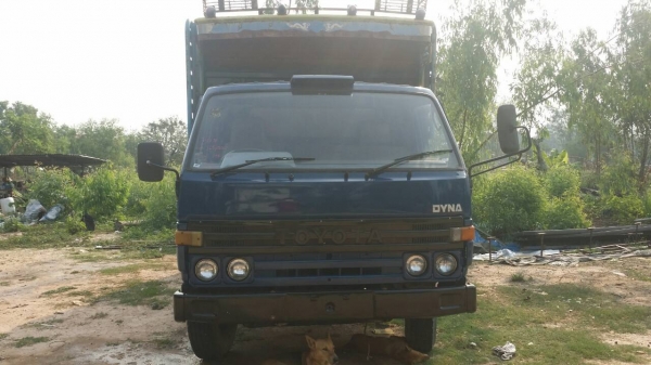 ขายด่วน TOYOTA DYNA 350 สามใบปัด BU 91 229,000 บาท