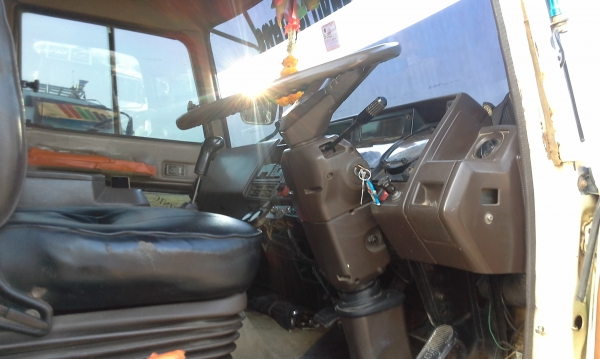 ขายสิบล้อดั้ม ฮีโน่ 195