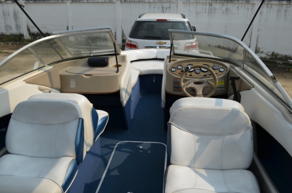 เรือ Bayliner 1950 พร้อมTrailer นำเข้าจากอเมริกา เรือสวยขนาดกำลังดี ราคา 450,000 เรือ Bayliner 1950 พร้อมTrailer นำเข้าจากอเมริกา เรือสวยขนาดกำลังดี ราคา 450,000