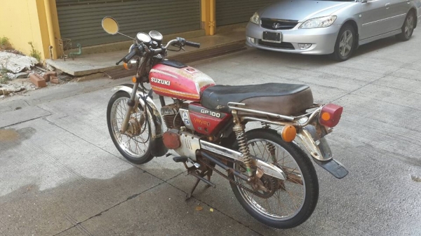 GP100 เดิมๆแห้ง เครื่องเพิ่งฟิตมาใหม่เลยคับ มี ทบ GP100 เดิมๆแห้ง เครื่องเพิ่งฟิตมาใหม่เลยคับ มี ทบ