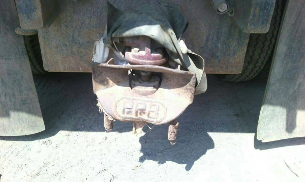 รถอีซูซุ 10 ล้อดั้ม FXZ 270 แรงม้า. ปี  46  ( ขายแม่ , ลูก )    สนใจติดต่อ  081 - 6079515