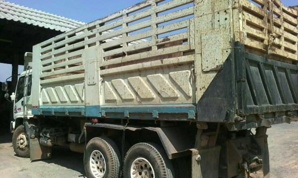 รถอีซูซุ 10 ล้อดั้ม FXZ 270 แรงม้า. ปี  46  ( ขายแม่ , ลูก )    สนใจติดต่อ  081 - 6079515