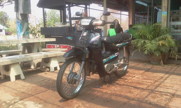 ขาย ฮอนด้า ดรีมเอ๊กเซล สภาพเดิมๆรถขี่ได้ปกติ ยางหน้า-หลัง เพิ่งเปลี่ยนมาใหม่ ระบบไฟใช้ได้ เลขเครื่องเลขโครง ตรงกัน(รถมีเล่มทะเบียน+ชุดโอนลอย) ค่าตัว 7000 บาท(ราคานี้งดต่อรองน่ะคร๊าบ) สนใจทักเเชทหรือโทรสอบถามได้ครับ 089-8054390 / 083-9008343 โอ๋ อยู่จังหวั