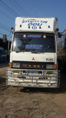 10 เพลาเดียว 517M  ตู้เปียก เครื่อง 190 แรง รถสวยครับยางดี