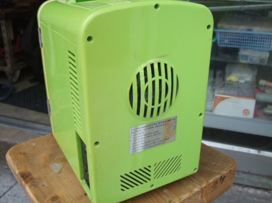 ตู้เย็นใบเล็ก ตู้เย็นใบเล็ก