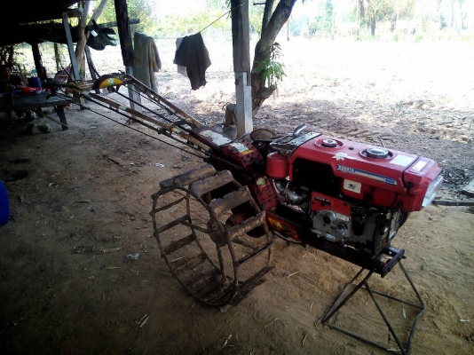 มาอีกแล้วครับพี่น้องของดีราคาถููก รถไถเดินตามคูโบต้า อีที11 แรงสภาพสวยเครื่องฟิตสตาร์ทติดง่าย