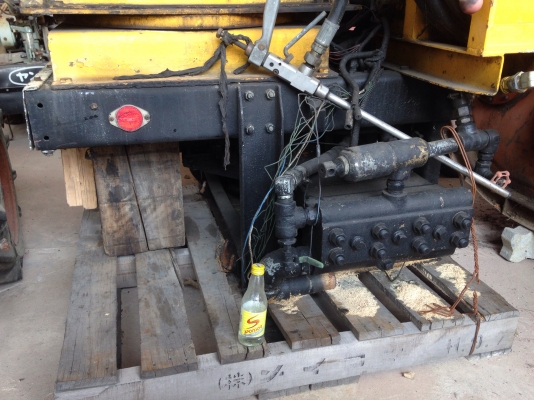 ปั๊มน้ำแรงดันสูง สำหรับ เป่าแร่ รึใช้เทสแรงดันน้ำได้เลย