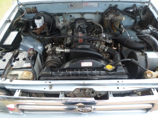 ขายรถกระบะไมตี้เอ็กแค๊ปปี1996/39 รถบ้านเดิมๆ เครื่องแน่นๆไม่ไอไม่จามเครื่องดีมากครัชชีไม่ผุช่วงล่างแน่นปึก...สีบอร์นเงินสวยๆเอกสารพร้อมโอน+ภาษีเต็ม+แอร์เย็นจัด+ชีดีMP3+แม๊กไลเนอร์+ ยางดี4เส้น.... รถสภาพพร้อมใช้งานขายราคา135,000บาท  สนใจสอบถามได้ครับ 080-1