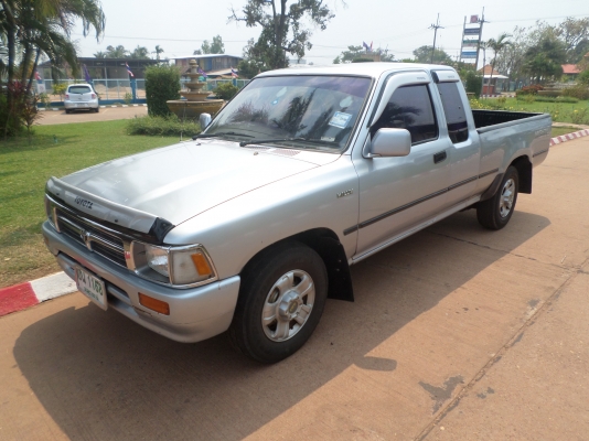 ขายรถกระบะไมตี้เอ็กแค๊ปปี1996/39 รถบ้านเดิมๆ เครื่องแน่นๆไม่ไอไม่จามเครื่องดีมากครัชชีไม่ผุช่วงล่างแน่นปึก...สีบอร์นเงินสวยๆเอกสารพร้อมโอน+ภาษีเต็ม+แอร์เย็นจัด+ชีดีMP3+แม๊กไลเนอร์+ ยางดี4เส้น.... รถสภาพพร้อมใช้งานขายราคา135,000บาท  สนใจสอบถามได้ครับ 080-1