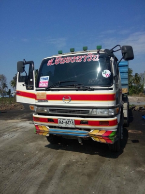 รถฮีโน่หัวลาก 2K เครื่อง K13D26 EK100 275 แรง พร้อมหางพ่วง