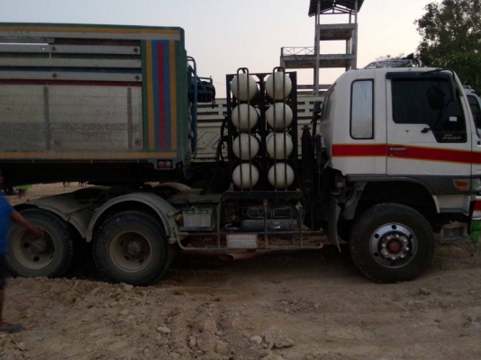 รถฮีโน่หัวลาก 2K เครื่อง K13D26 EK100 275 แรง พร้อมหางพ่วง