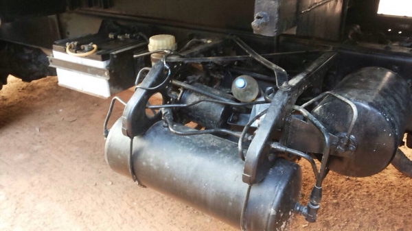 MITSUBISHI FUSO FN527 - 195 HP 6D16 TD-4425 สิบล้อดั๊มพ์ 2 เพลา กระบะดั๊มพ์เหล็ก 12 ตันของ KAC โคราชสภาพสวยจัดทั้งคันพี้อมใช้งานๆได้เลยครับ เครื่องยนต์เดิมๆแรงดีสุดๆเกียร์เดิม 10 SPEED หัวเก๋งเดิมบางภายในเก๋งคอนโซลสวยครบ แอร์ พวงมาลัยเพาเวอร์ ระบบเบรคทริ๊