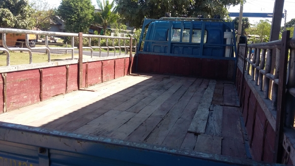 ขาย อีซูซุNPR115 สภาพสวย สีบางเดิมยังไม่เคยทำสี คัชชีสวย เอกสารพร้อมโอน