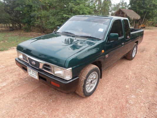 ขายกระบะนิสสันบิ๊กเอ็มแค๊ปฝาแดงจอโค้งสีเขียว ปลายปี38/1995 เครื่องแน่นสภาพพร้อมใช้งานสีเก็บมาใหม่สวยไร้ตำหนิบางๆครัชชีไม่มีผุช่วงล่างแน่นปึก ภาษีเต็ม+ทะเบียน+พร้อมชุดโอนครับสภาพพร้อมใช้งานครับแอร์เย็นจัด+ชีดีMP3+แม๊กไลเนอร์+ล้อแม๊ค+ยางดี4เส้น ...ขาย135,00